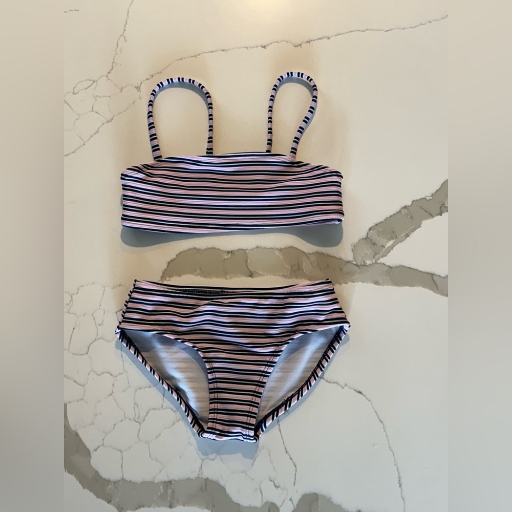 Art Class Girls 2 Piece Swimsuit Size S (6/6X)